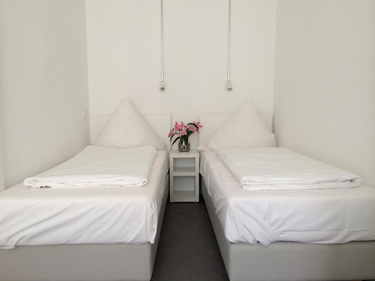 Apartment&Rooms Near Brandenburg Gate برلين المظهر الخارجي الصورة