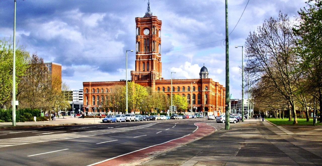 Apartment&Rooms Near Brandenburg Gate برلين المظهر الخارجي الصورة